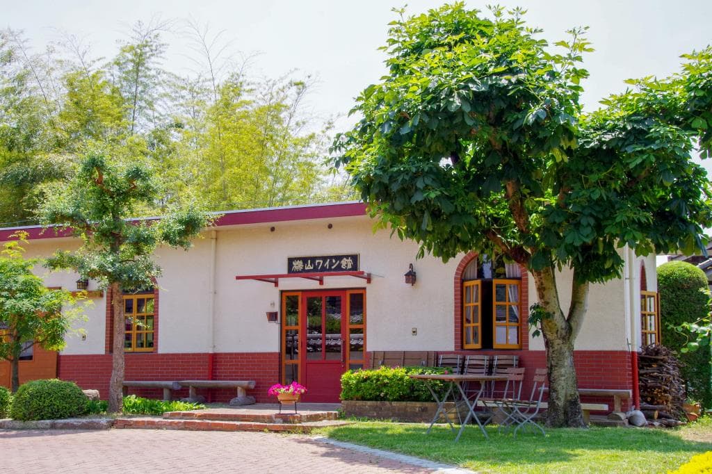 機山洋酒工業株式会社 1