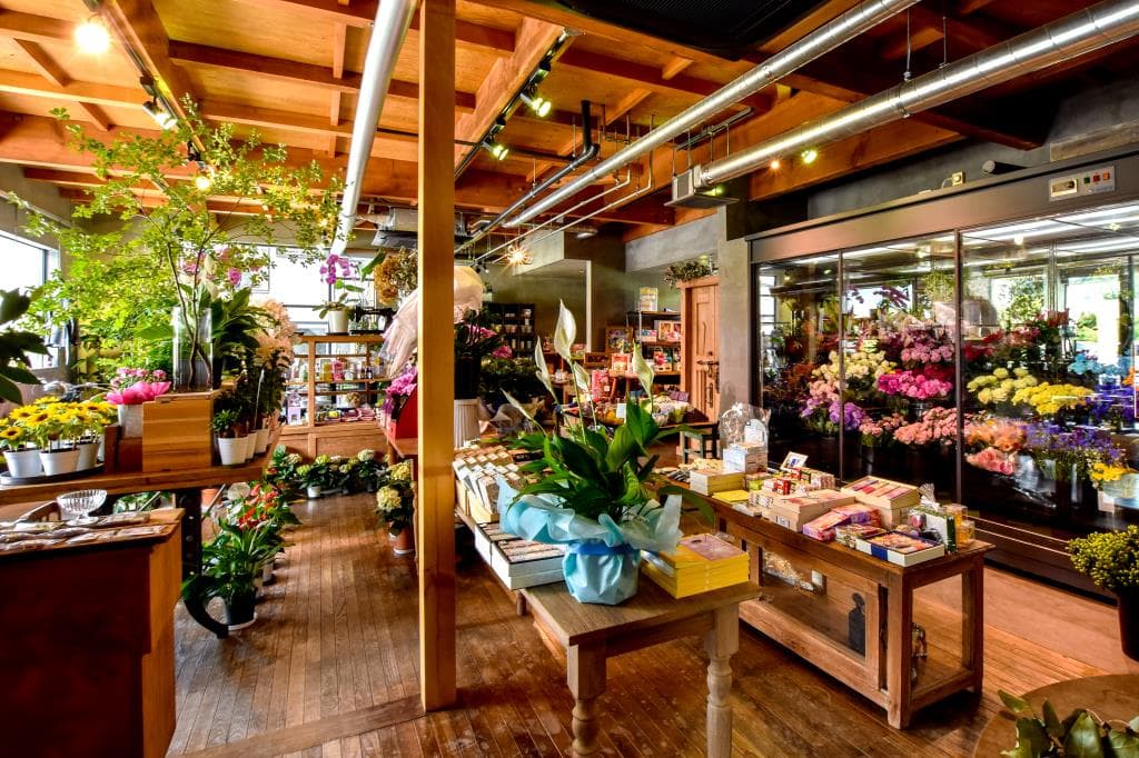HANASAKA FACTORY FLOWERS 5