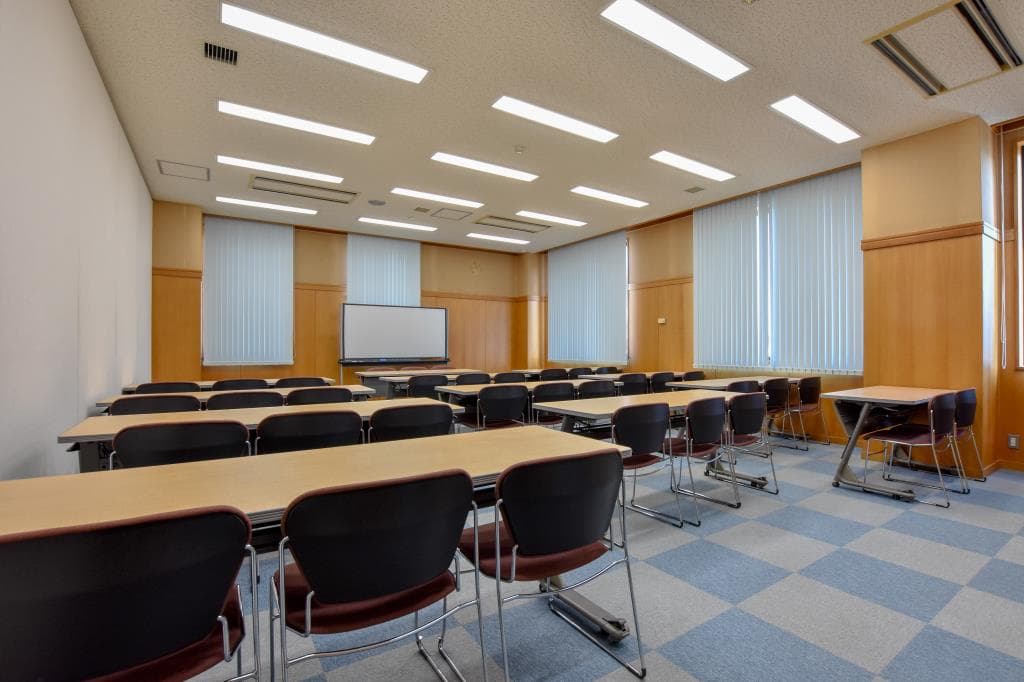 中央市立玉穂生涯学習館 5