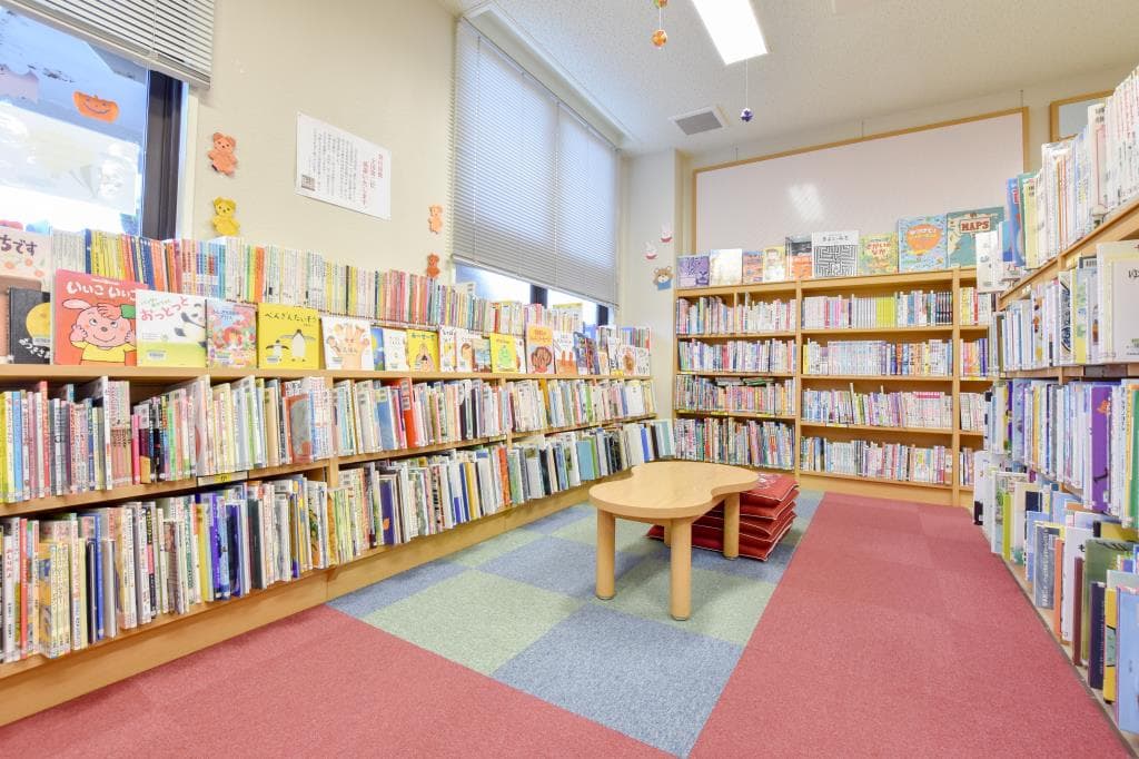 中央市立豊富図書館(分館) 3