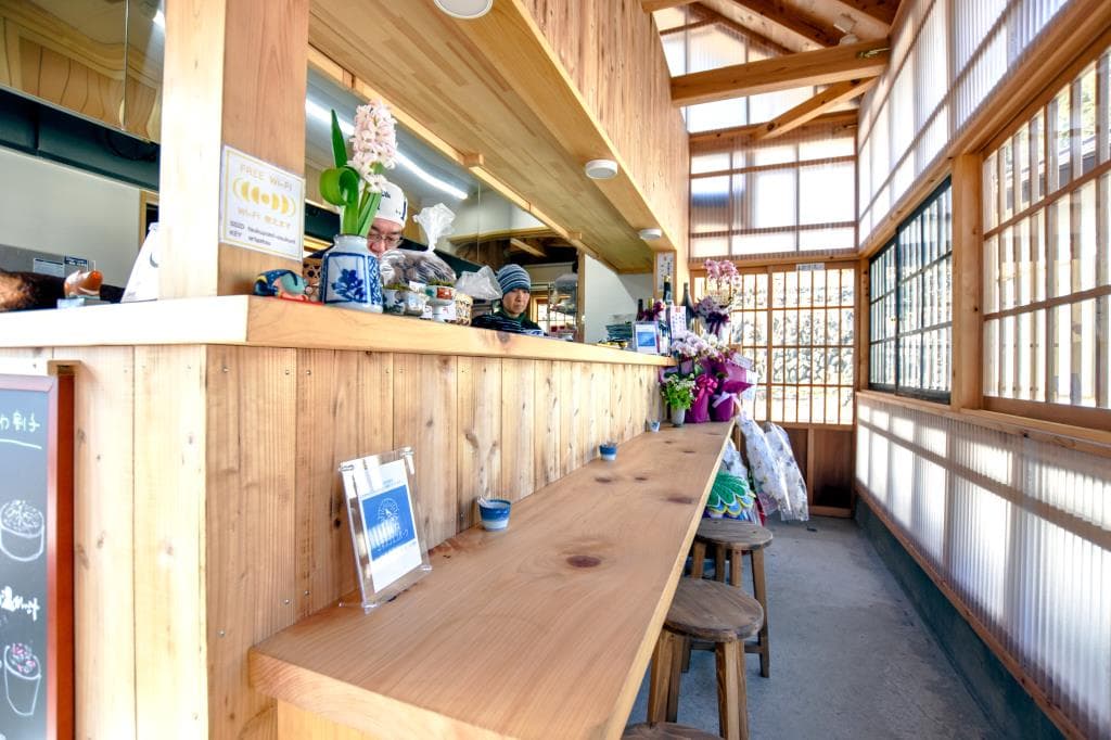 手打ち蕎麦と山の食 おすくに 4