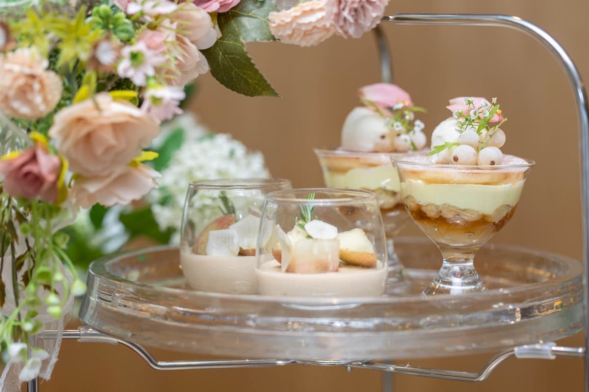 アシェット デセール セレス Thé épices et pechesテ・エピス・エ・ペッシュ ~山梨県産の桃 スパイスとお茶のハーモニー~