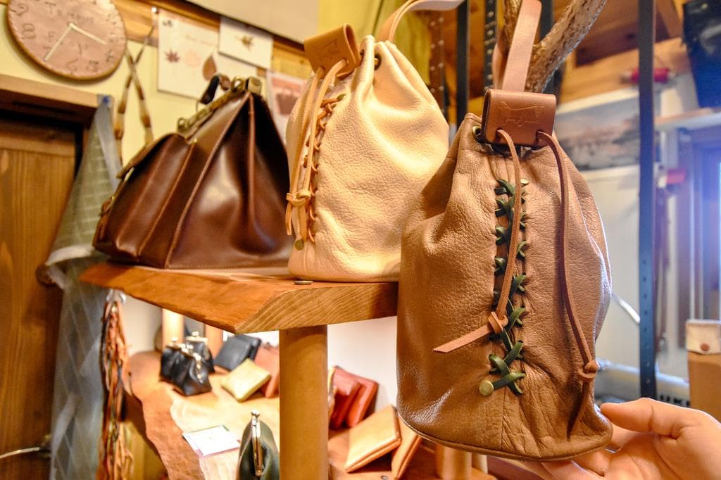 Bottega Glicine 4