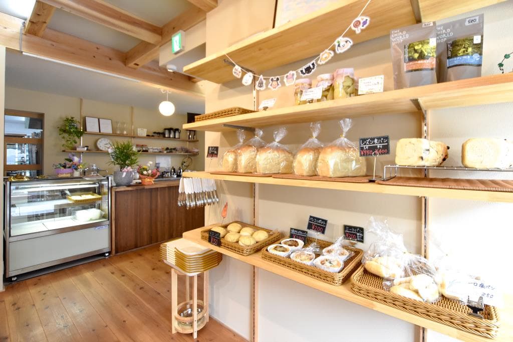 BAKERY CAFE いちごいちえ 3