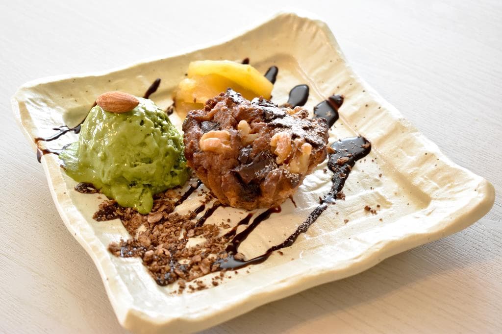 Waku Chu Gyu Cafe 3
