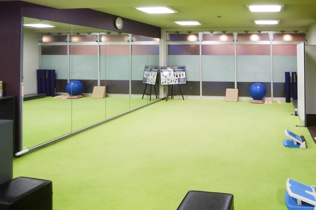 JOYFIT甲府 3