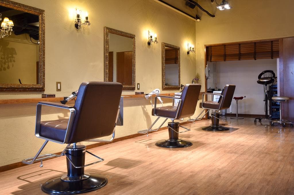 LUNARIA HAIR SALON 4