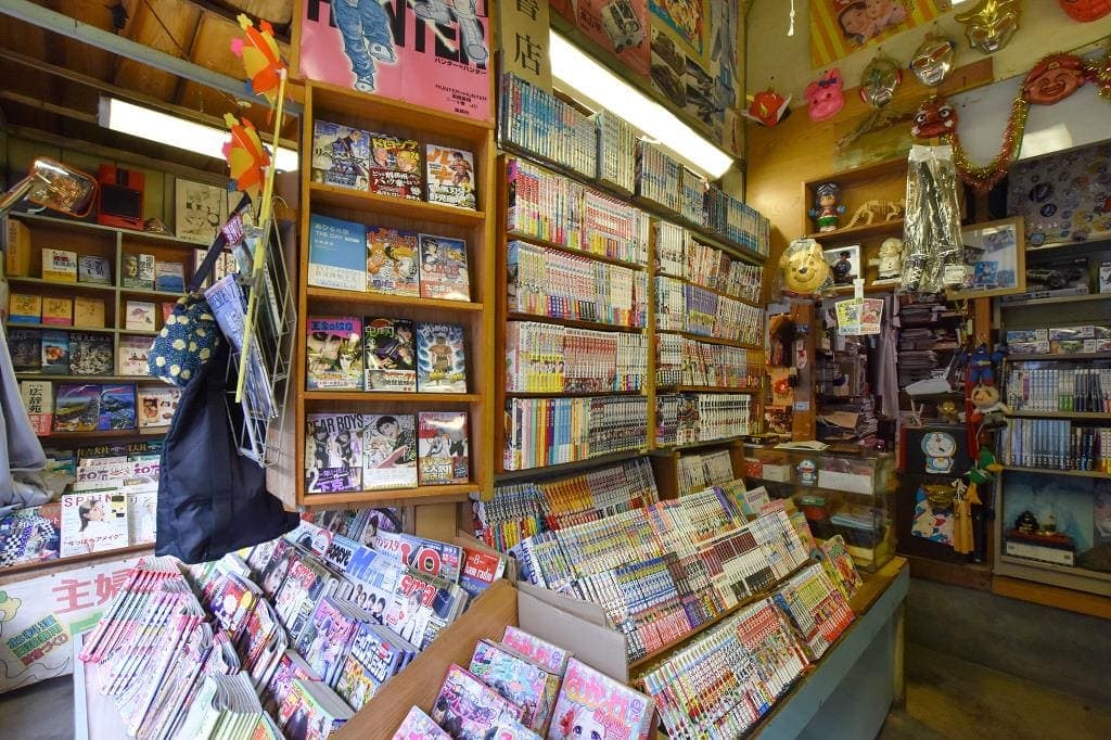 月の江書店 5