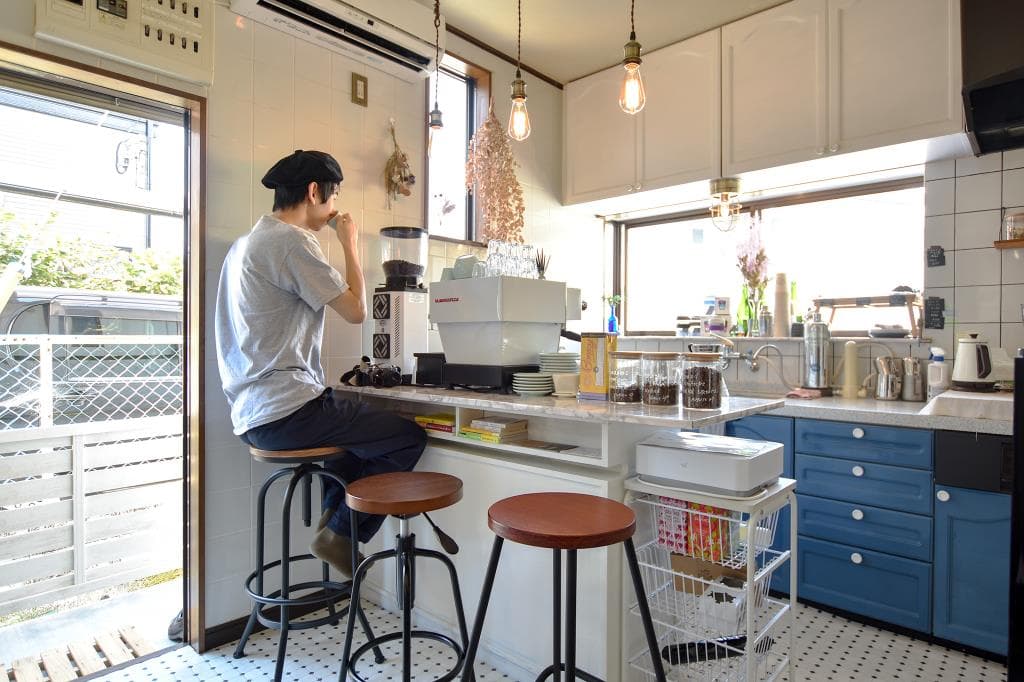 OZO coffee&wine stand 3