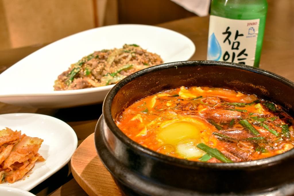 韓国創作料理 光亭 1