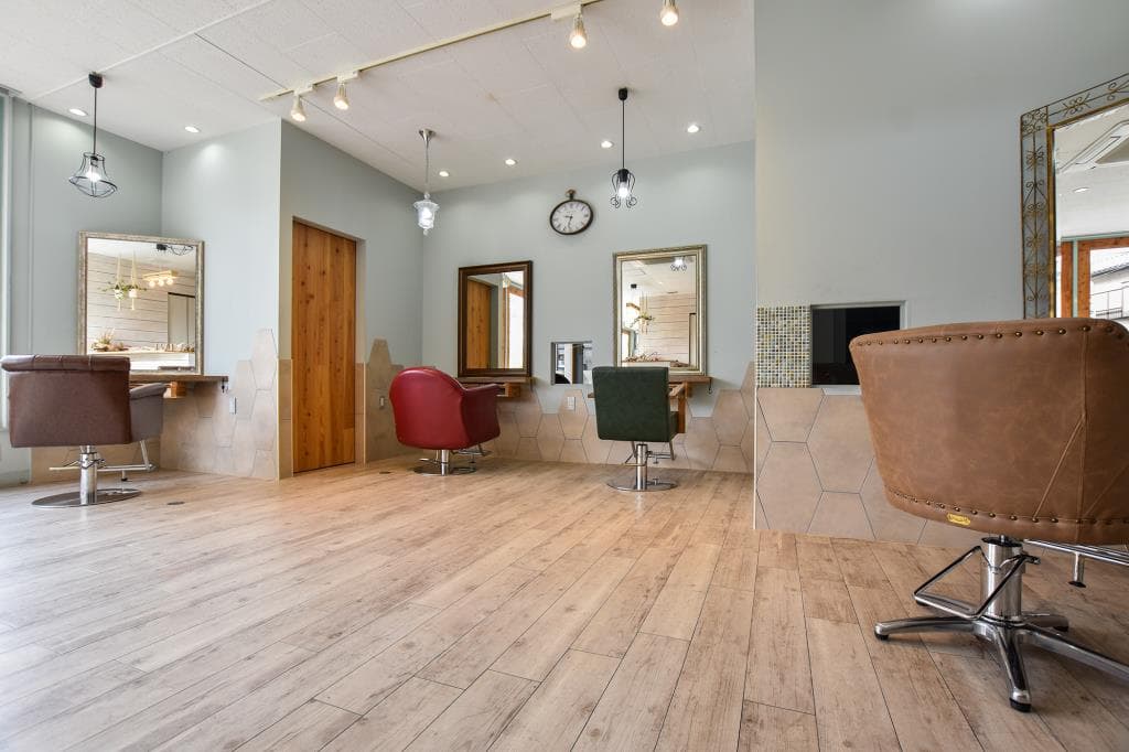 vivi hair&beauty 2