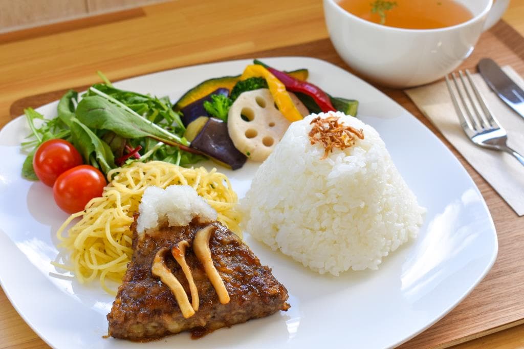 KITCHEN FUJIYAMA VIEW 2