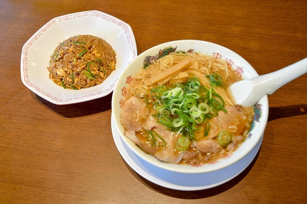 来来亭 国母店 2