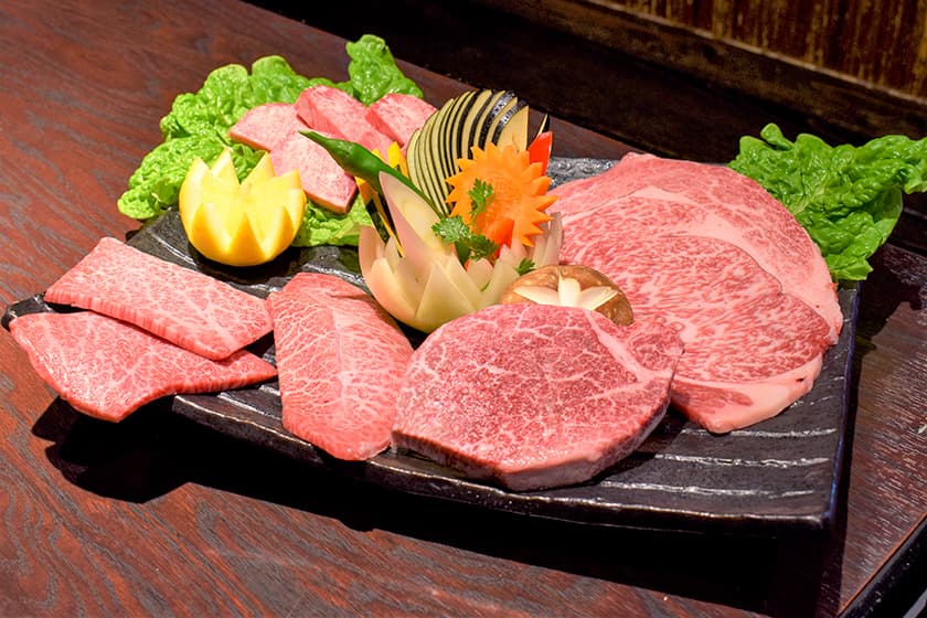 新世館 石和店 1