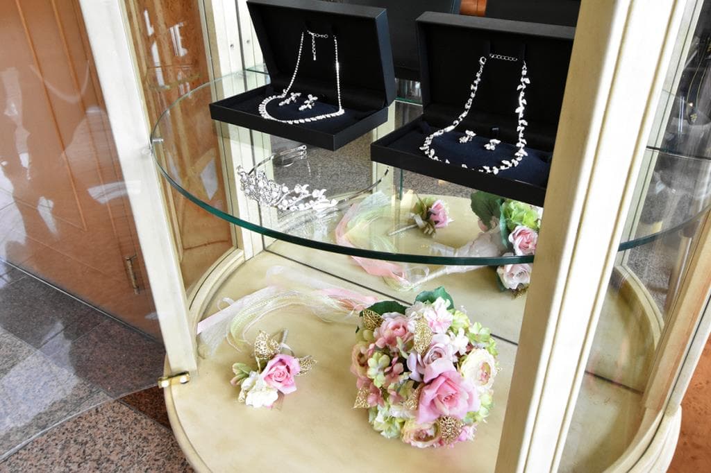 PREMIUM COSTUME SALON FLARE 4