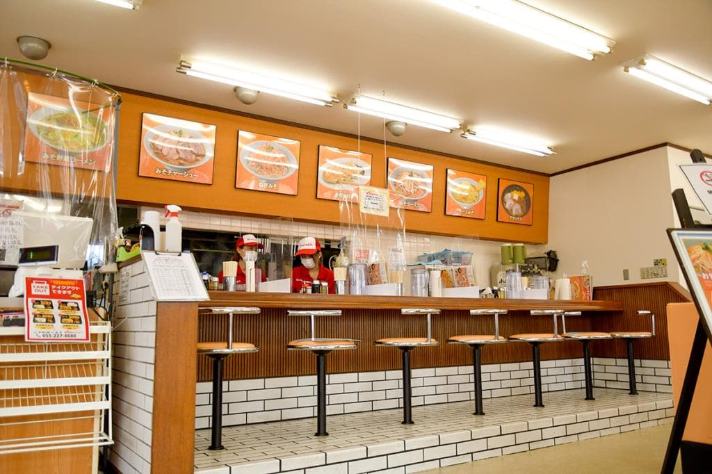 くるまやラーメン 甲府住吉店 4