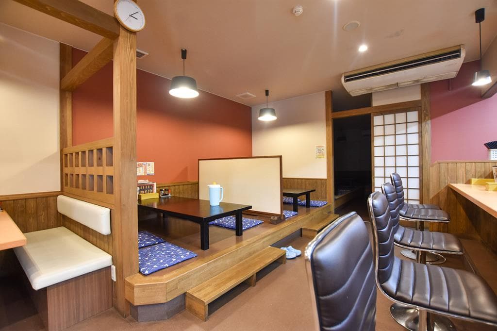 ラーメン専科市川三郷 グンゼタウン店 4