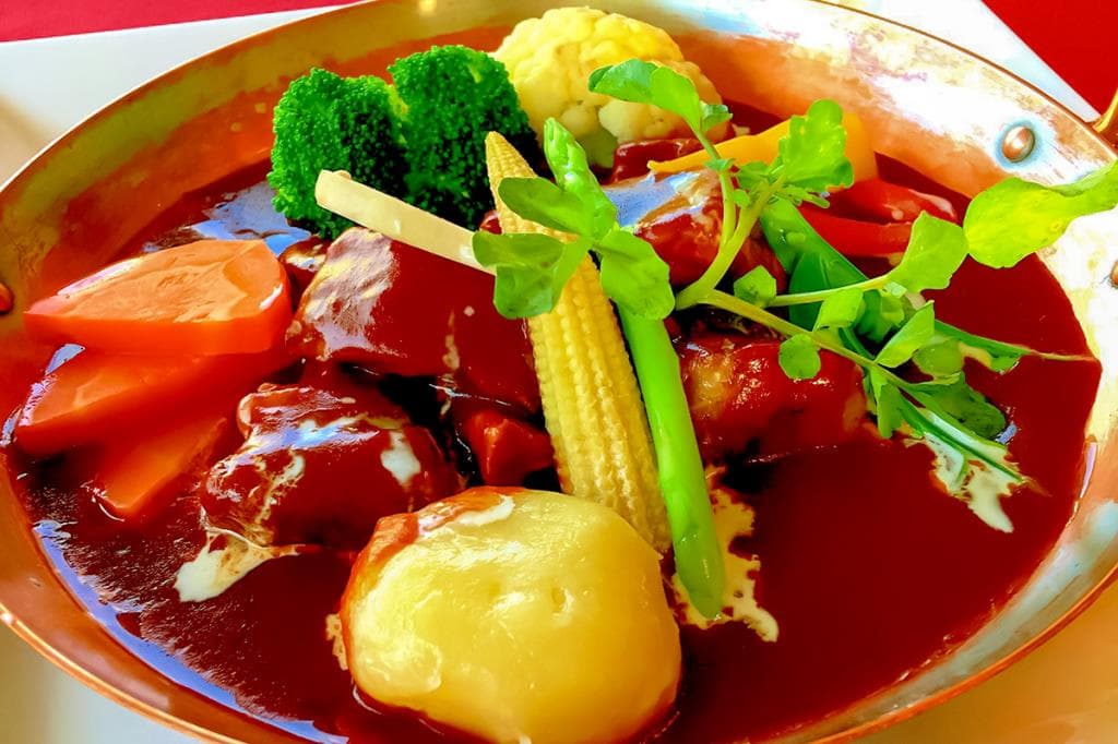 ぶどうの丘 展望ワインレストラン 1