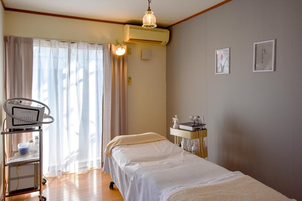 medical salon Rikka 4