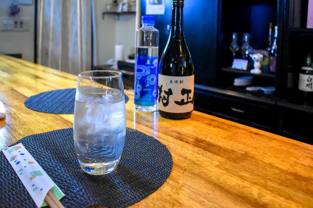 カラオケBarはなび 1