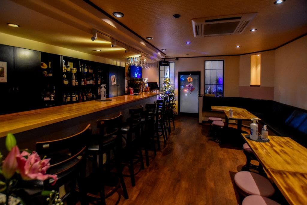 カラオケBarはなび 3