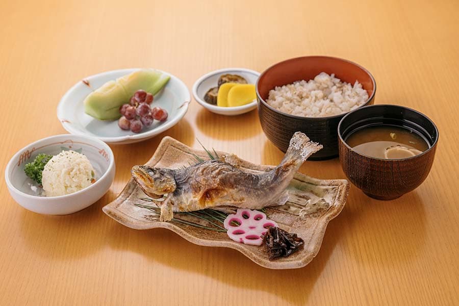 多摩源流 小菅の湯 食事処 ひのき 2
