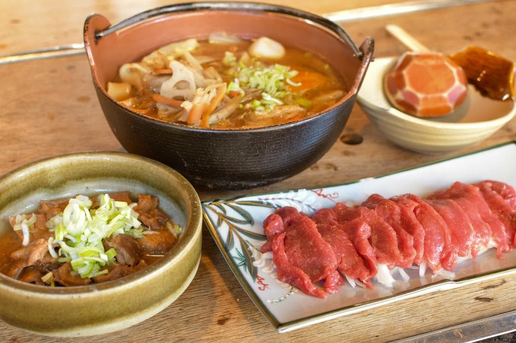 田舎料理・手打ちほうとう 古今亭 1