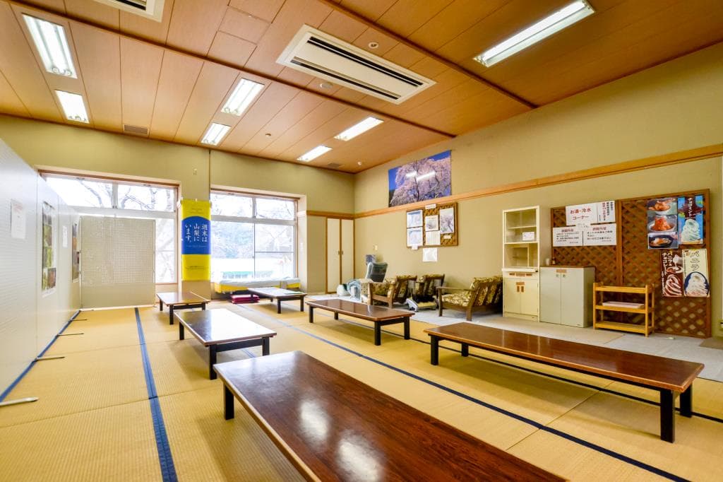 花かげの湯 お食事処 はくさい 4