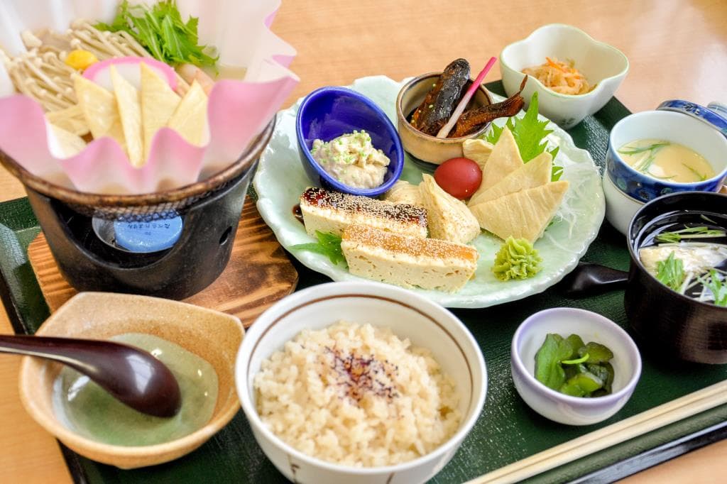食事処 清流 1