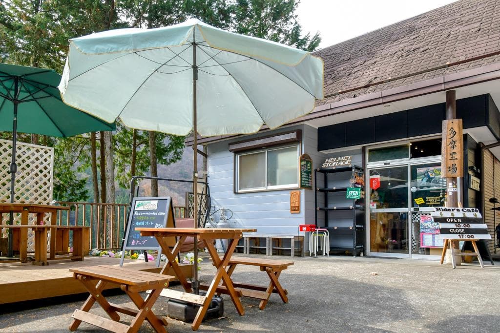 Rider’s Café 多摩里場 5