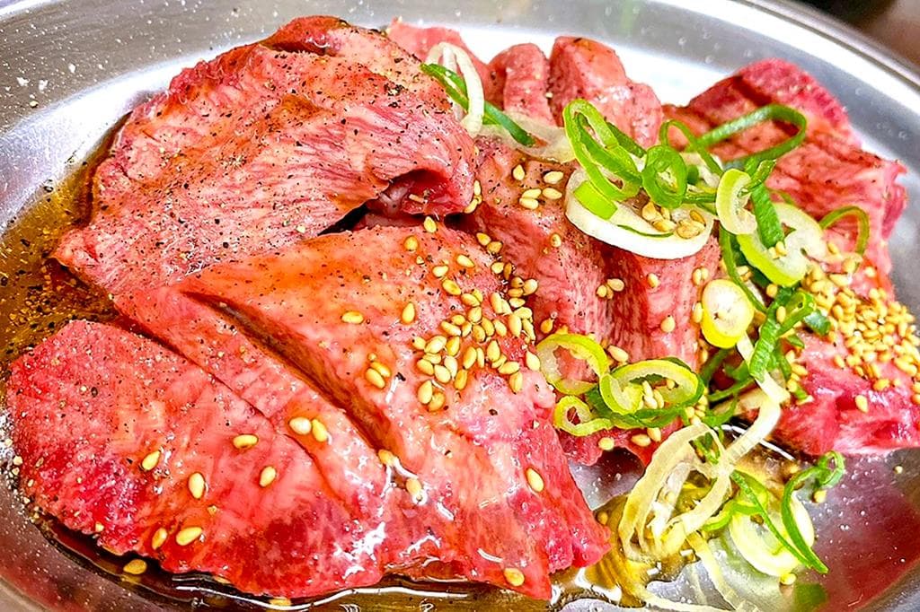 焼肉・ホルモン 笑福 1