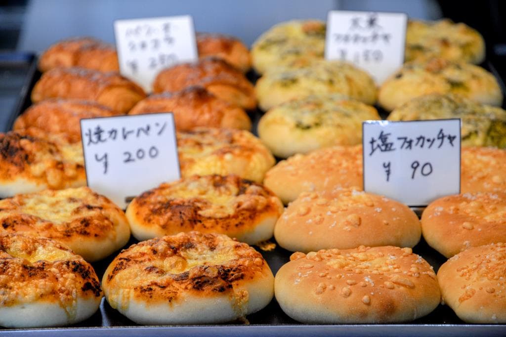 製パン 麦玄 MUGIHARU 1