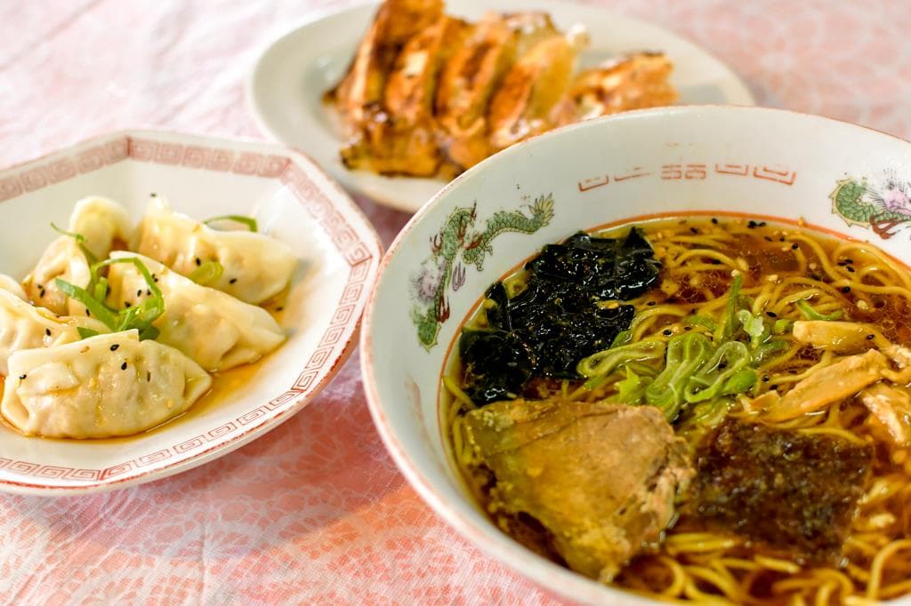 黒豚餃子 寅さんラーメン 1