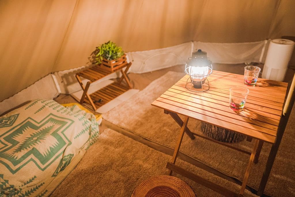 KAGARIBI Camp Terrace 5