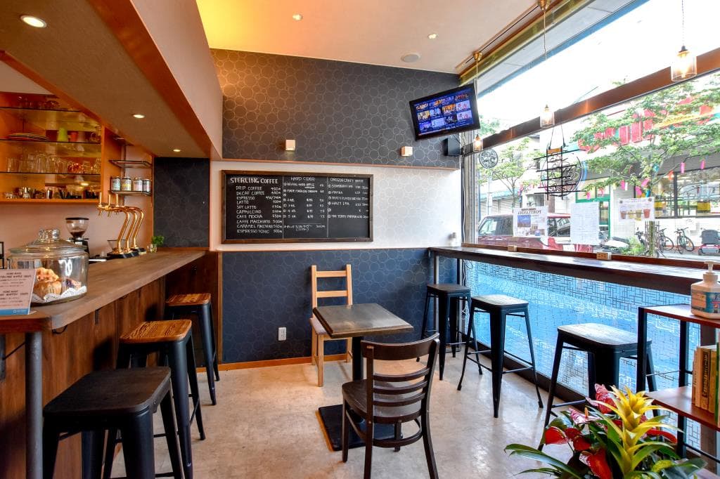 PORTLANDIA Cider Bar & Cafe 4