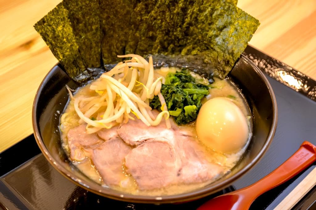 熟成豚骨ラーメン そだし国玉店 1