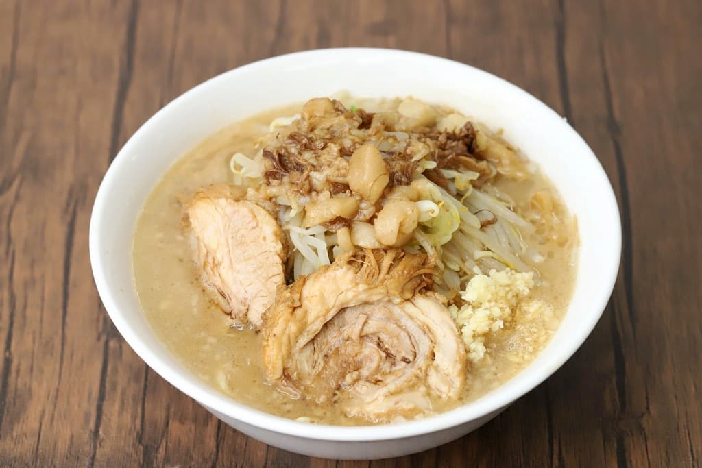 夢を語れ 山梨 【自家製麺 太宰本店としてリニューアルオープン】 1