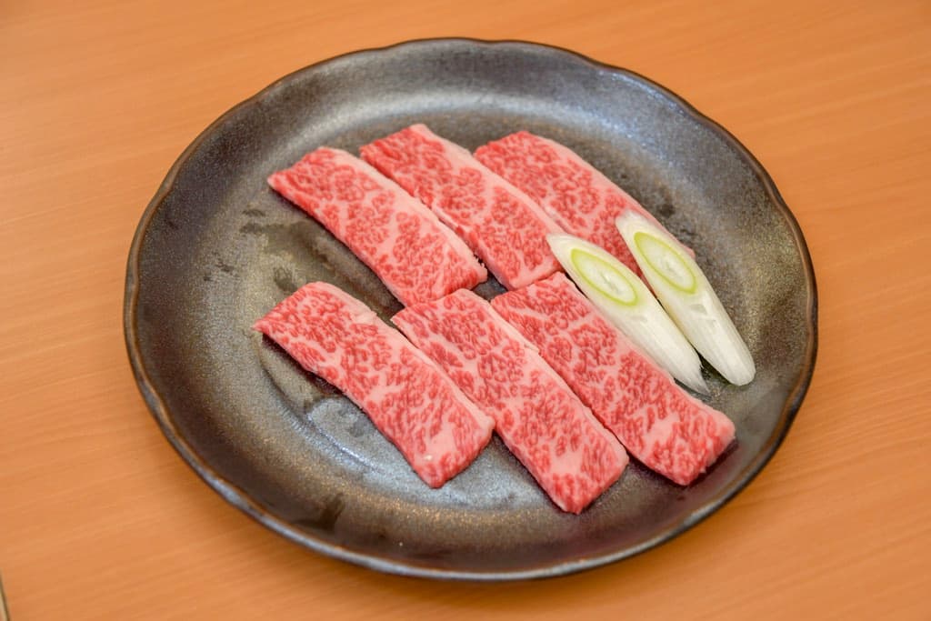 飲み食い処 七輪焼 じん屋 3