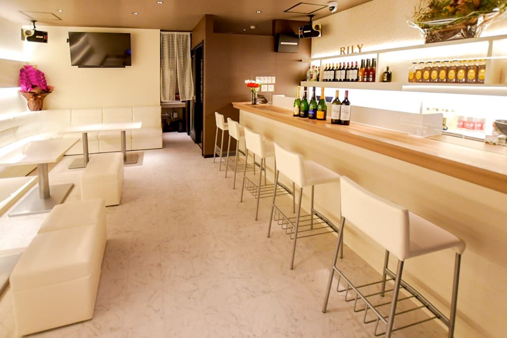 Bar Rily 4