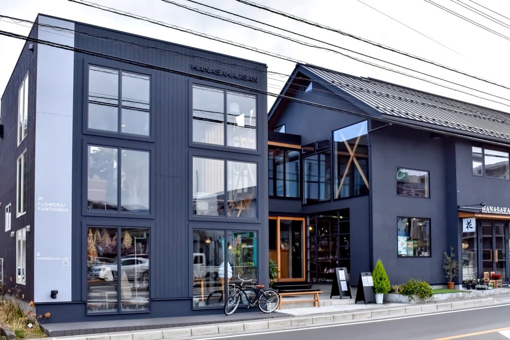 HANASAKA FACTORY CAFÉ 4
