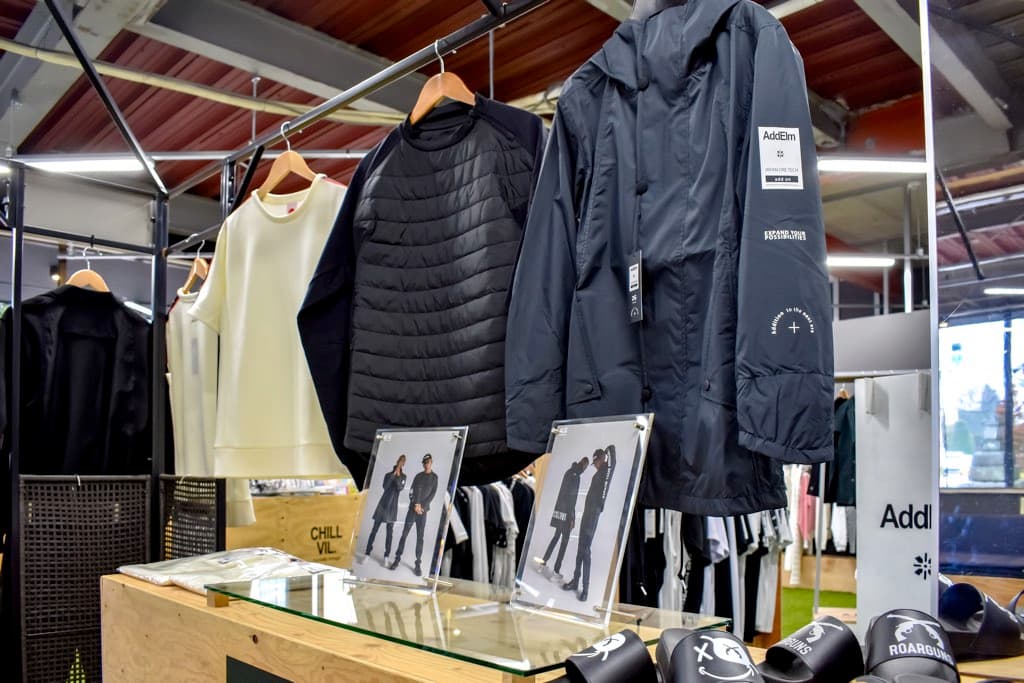 AddElm Chillout Village BOOST STORE 3
