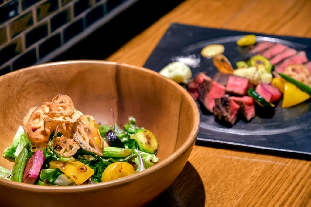 炭・肉と旬野菜 kazan 2