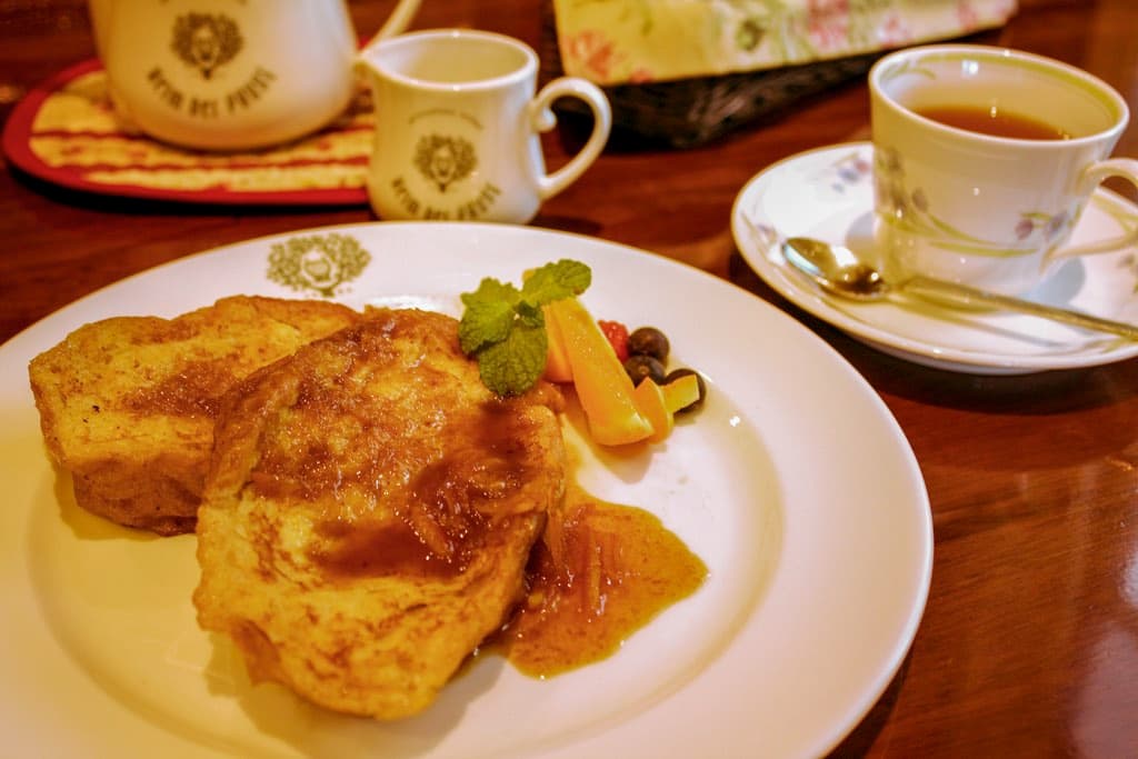 ダイニングカフェ・パウゼ 静かな森のなかで楽しむティータイム♪