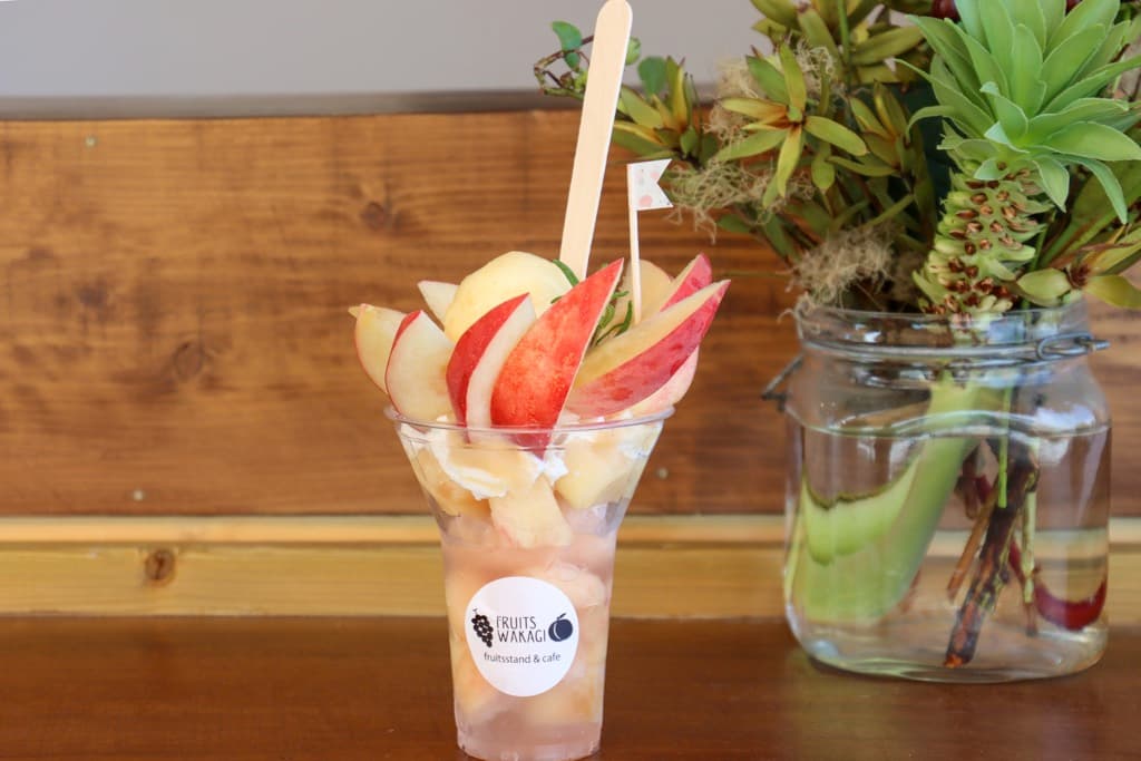 FRUITS WAKAGI fruits stand&café 2