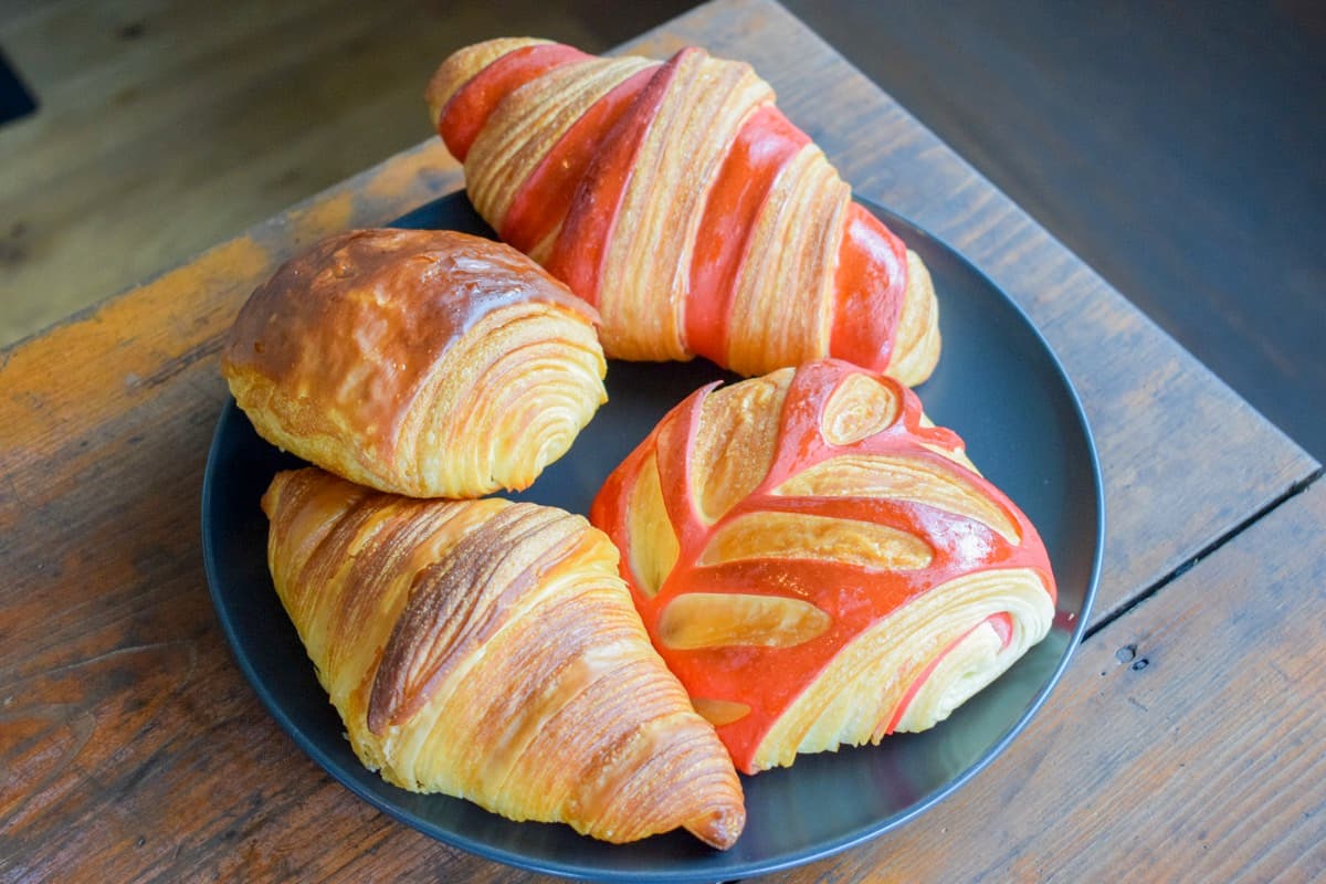 IDEAL BAKERY CROISSANT & PASTRY fumotto店 3