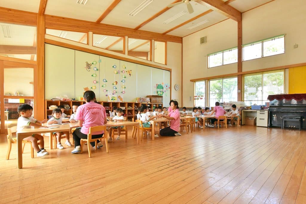 認定こども園 新生学園 3