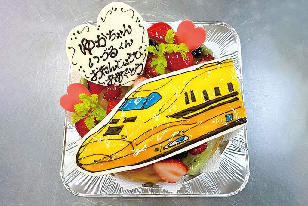 山梨のキャラクターケーキが注文できる人気店5選 1