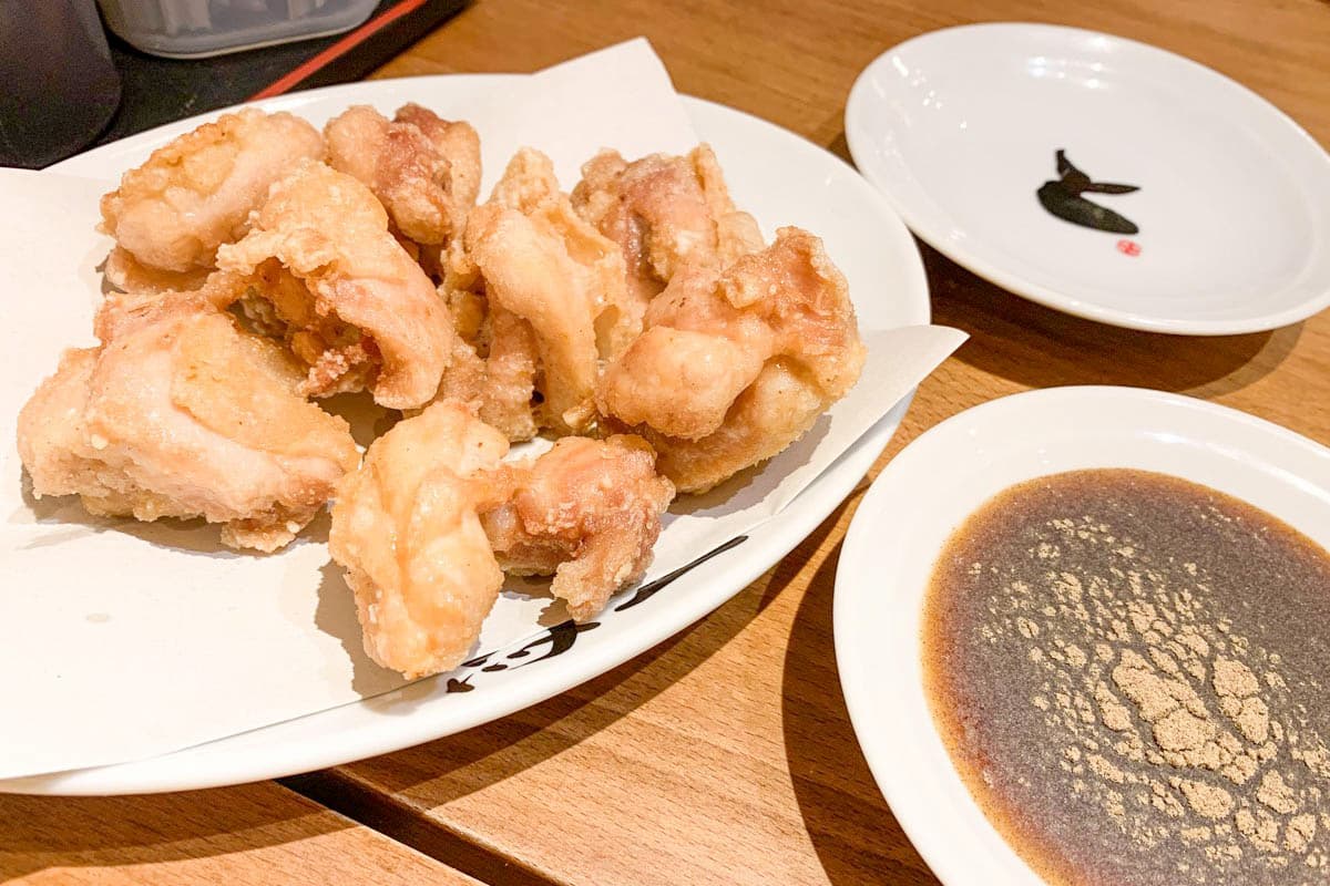 ザンギ鳥正 本店 1