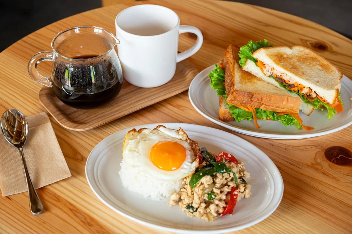 Bond Cafe_114 1