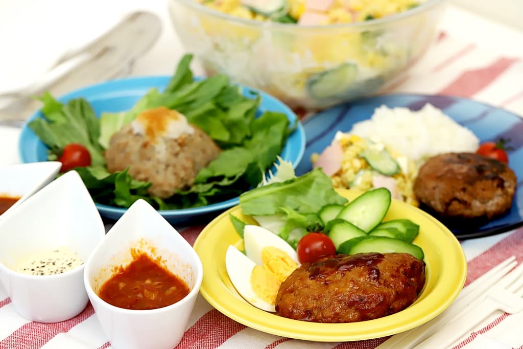 焼くだけ簡単ハンバーグ♪美味しいと大評判! 1
